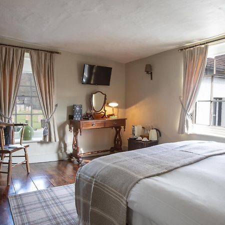 Hotel The Running Horses Mickleham Exteriér fotografie